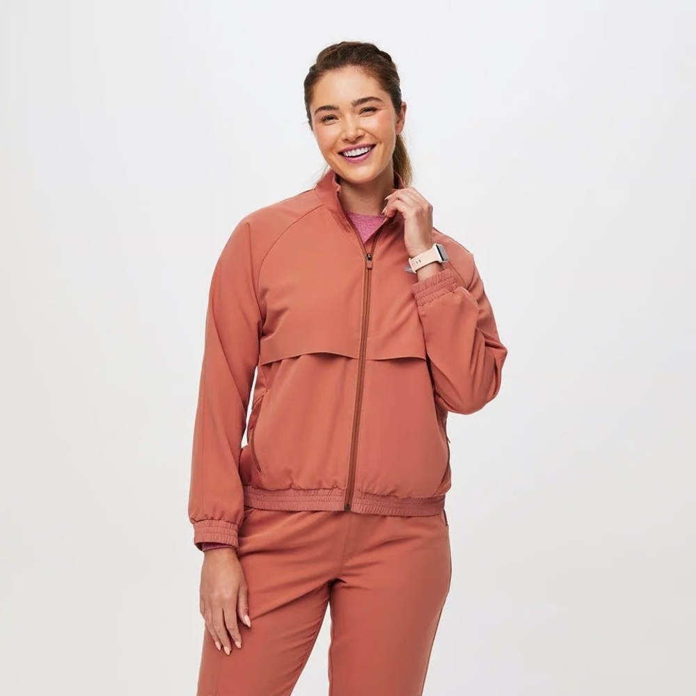 Figs Women's Dusty Rose Zip Front Jacket